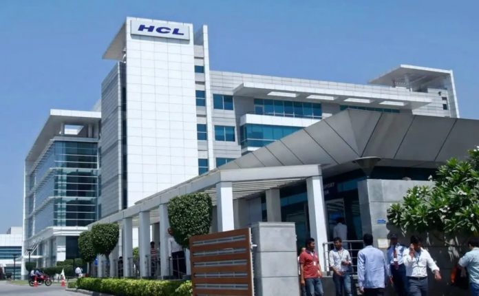 HCL Tech to hire 20,000 people in the next 4-6 months: CEO C Vijayakumar HCL Tech to hire 20,000 people in the next 4-6 months: CEO C Vijayakumar