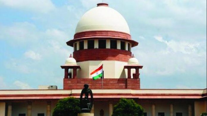 Gratuity can be withheld for recovery of dues: Suprme Court of India Gratuity can be withheld for recovery of dues: Suprme Court of India