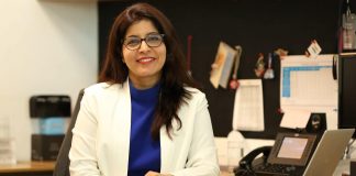 Roshni Wadhwa Director – HR, L’Oreal India