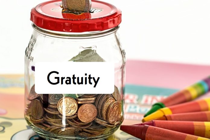 The Parliamentary Standing Committee on Labour recommended that the eligibility period for gratuity payable to an employee on termination of his employment should be cut down to one year from the current norm of five years. The Parliamentary Standing Committee on Labour recommended that the eligibility period for gratuity payable to an employee on termination of his employment should be cut down to one year from the current norm of five years.