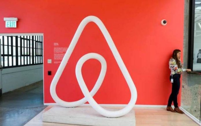 Airbnb says employees can opt to work remotely until August 2021 Airbnb says employees can opt to work remotely until August 2021