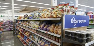 Kroger to pay $100 to workers who get COVID-19 vaccination