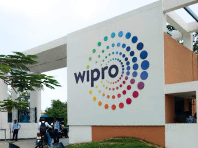 Infosys, Mphasis to hire 2,000 workers; Wipro to invest GBP 16mn in UK Infosys, Mphasis to hire 2,000 workers; Wipro to invest GBP 16mn in UK