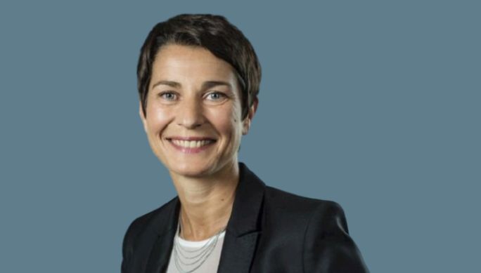 Swiss Re appoints former GE exec Cathy Desquesses as new CHRO Swiss Re appoints former GE exec Cathy Desquesses as new CHRO