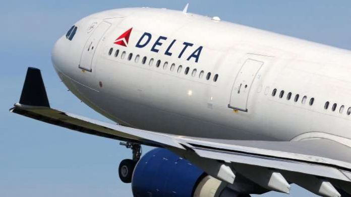 Delta airlines aims to hire over 1,000 pilots by next summer Delta airlines aims to hire over 1,000 pilots by next summer