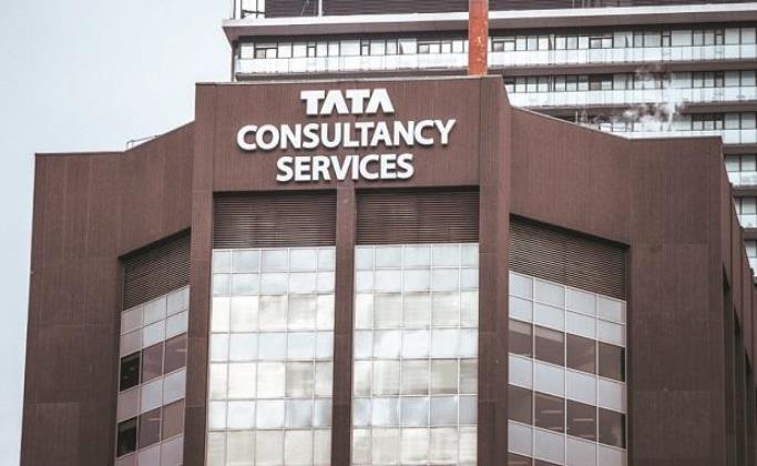 TCS rolled out salary hike from April 2021, what is the percentage? TCS rolled out salary hike from April 2021, what is the percentage?