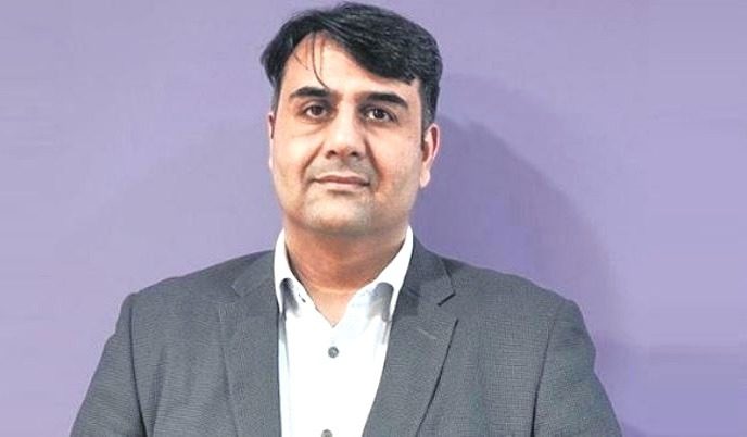 Experience Next A new era in work-life - Karan Totlani Experience Next A new era in work-life - Karan Totlani