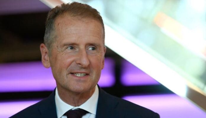 Volkswagen CEO tells staff there are no plans to cut 30,000 jobs Volkswagen CEO tells staff there are no plans to cut 30,000 jobs