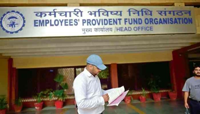 EPFO adds 15.32 Lakh Net Subscribers in March, 2022 EPFO adds 15.32 Lakh Net Subscribers in March, 2022