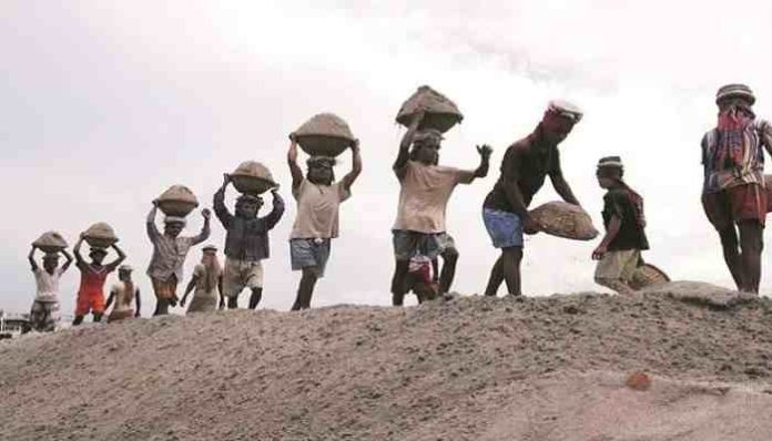 India's labour force increases by 8.8 million in April largest monthly rises India's labour force increases by 8.8 million in April largest monthly rises