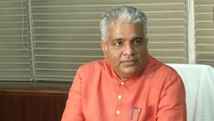ESI Scheme to be implemented in whole country by end of year 2022 ESI Scheme to be implemented in whole country by end of year 2022