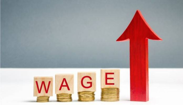 Minimum wage in Sikkim hiked to Rs 500 Minimum wage in Sikkim hiked to Rs 500