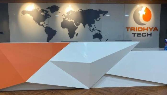 Amid Layoffs Indian tech company gifted cars to its employees