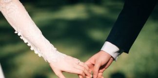 Fiancé got sacked by Microsoft: Woman asks "Marry him or not"?