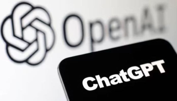 How can HR Leverage ChatGPT enhance employee experience?