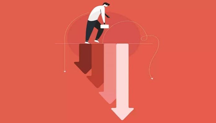 Recession starts Hiring slows down at TCS by 78 & at Infosys by 46
