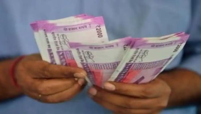 Woman claims Rs 50k salary not enough to survive in metro city