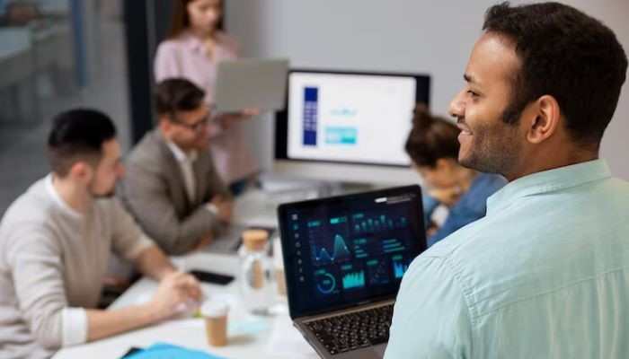 Tech sector workers are satisfied with their job