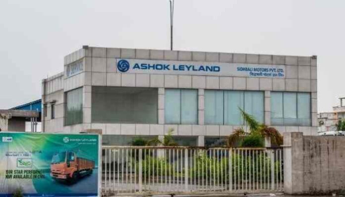 Ashok Leyland Inaugurates ‘Women-centric Cabin Trim Line’ Ashok Leyland Inaugurates ‘Women-centric Cabin Trim Line’