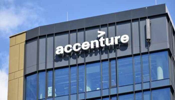 Accenture will help train & support McDonald’s global workforce Accenture will help train & support McDonald’s global workforce