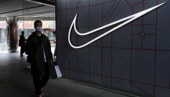 Nike is planning to sack hundreds of Employees to cut costs Nike is planning to sack hundreds of Employees to cut costs