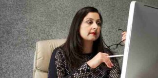 62.5% of Women Prioritize Mental Wellness Amid Workplace Stress