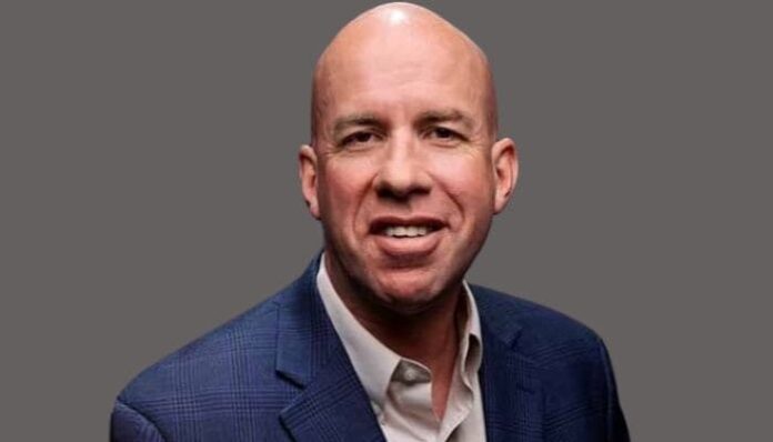 GE HealthCare appoints Adam Holton as Chief People Officer GE HealthCare appoints Adam Holton as Chief People Officer