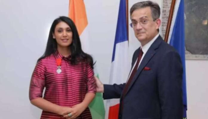 HCLTech Chairperson conferred Chevalier de la Légion d’Honneur HCLTech Chairperson conferred Chevalier de la Légion d’Honneur