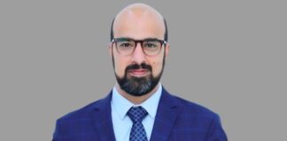 Strategic Synergy Balancing AI and EI in HR for Org Excellence