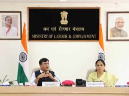 Union Minister Chairs Roundtable Meeting with Trade Unions