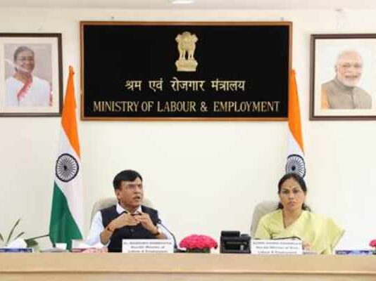 Union Minister Chairs Roundtable Meeting with Trade Unions